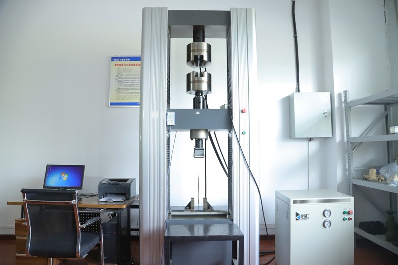 Tensile testing machine